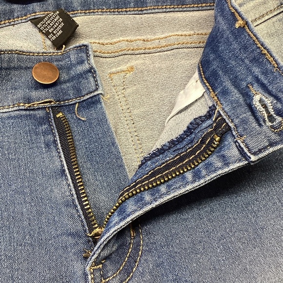 Fashion Nova Women's Blue All The Booty Ripped Skinny Jeans Size 9 - Picture 12 of 12